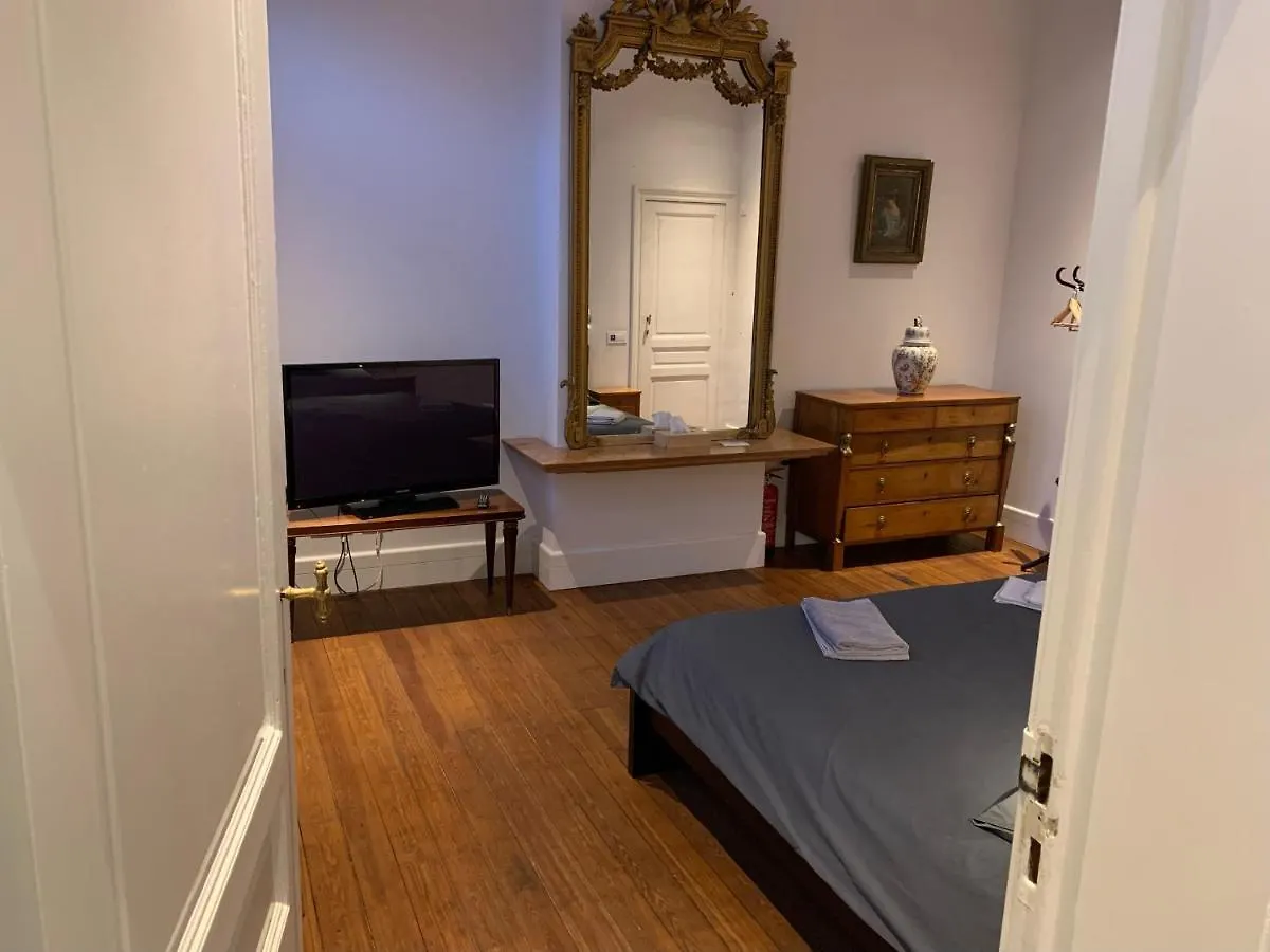 Albert Moliere Saint-Gilles Bed & Breakfast
