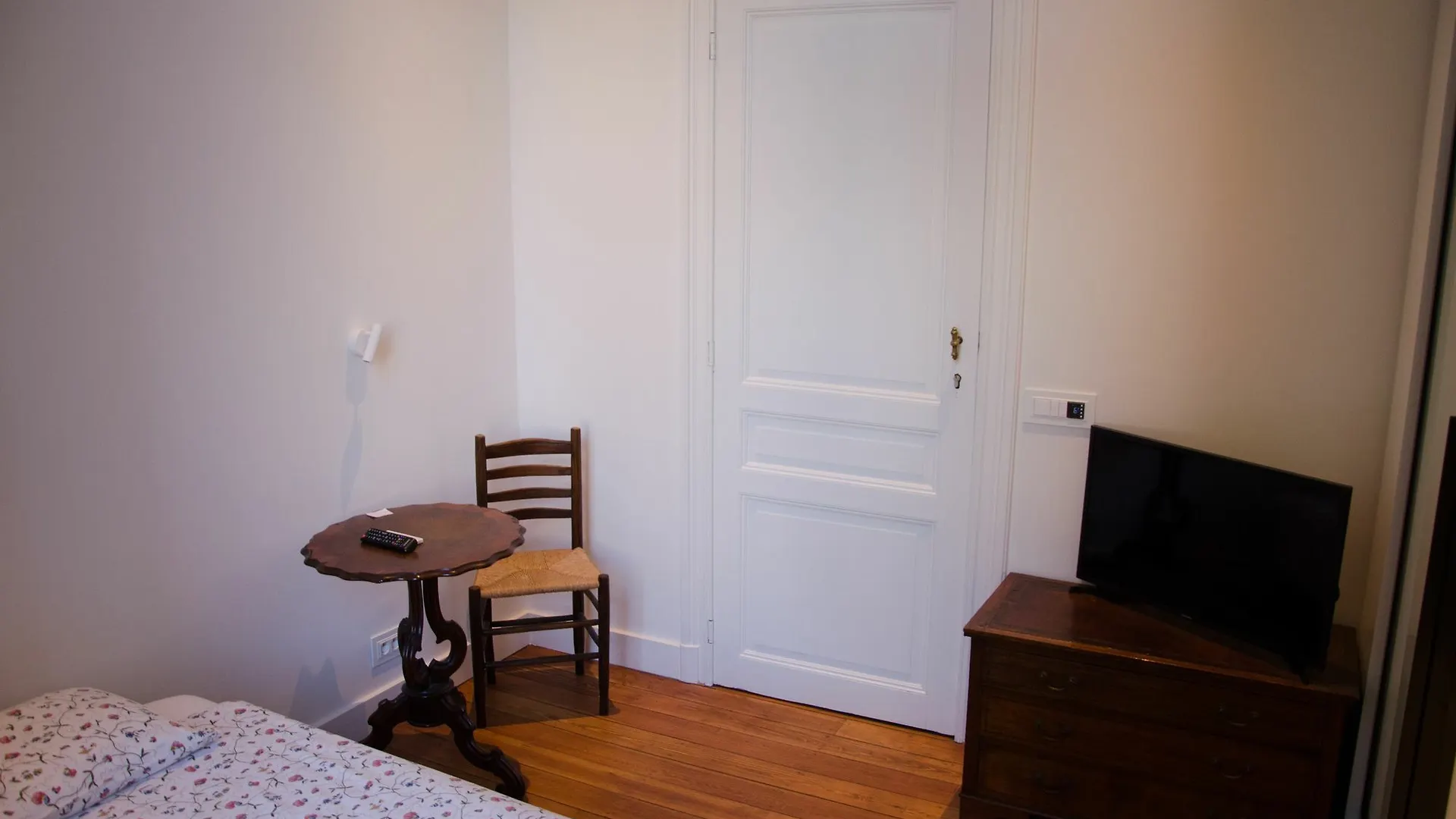 *** Bed & Breakfast Albert Moliere Saint-Gilles Belgium