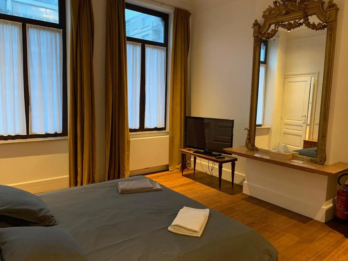 *** Bed & Breakfast Albert Molière Bruxelles Belgio