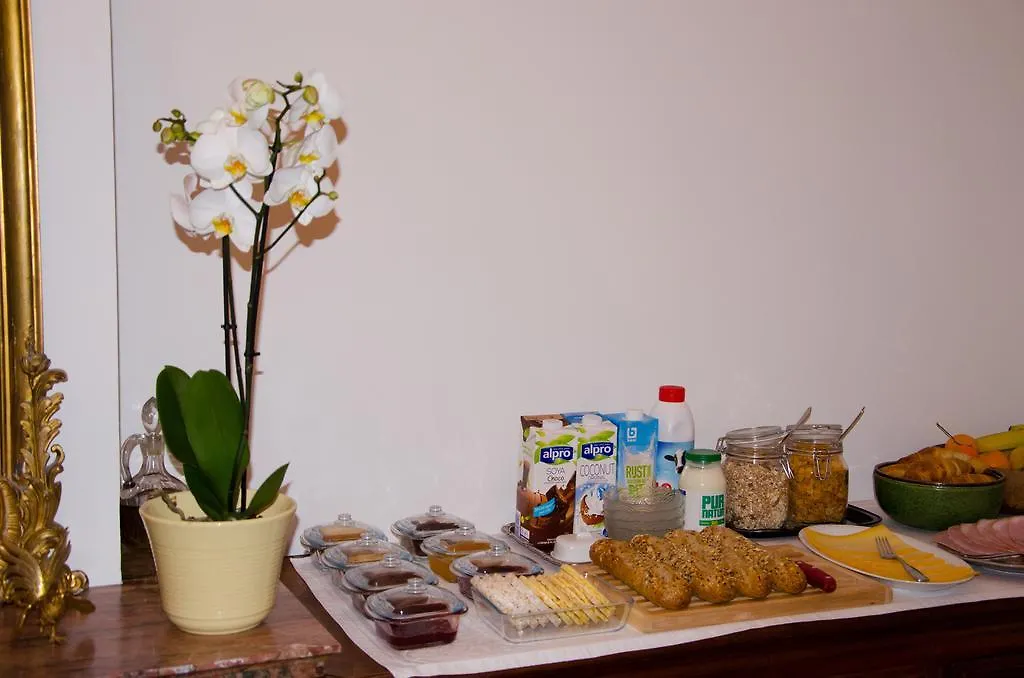 Bed & Breakfast Albert Molière Bruxelles